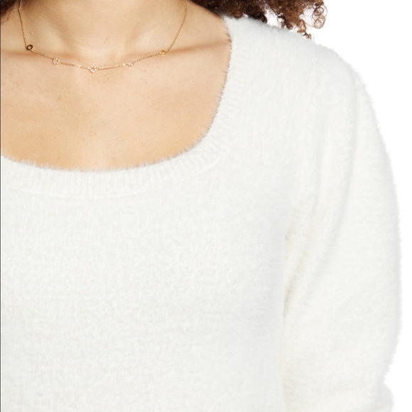 ASTR Crop Sweater - Picture 5 of 5